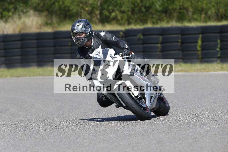 /48 25.08.2025 Cornu Master School ADR/gruen-vert/114